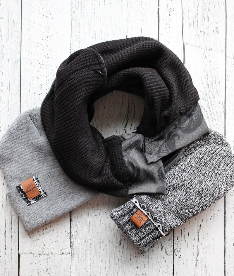 Pocket scarf