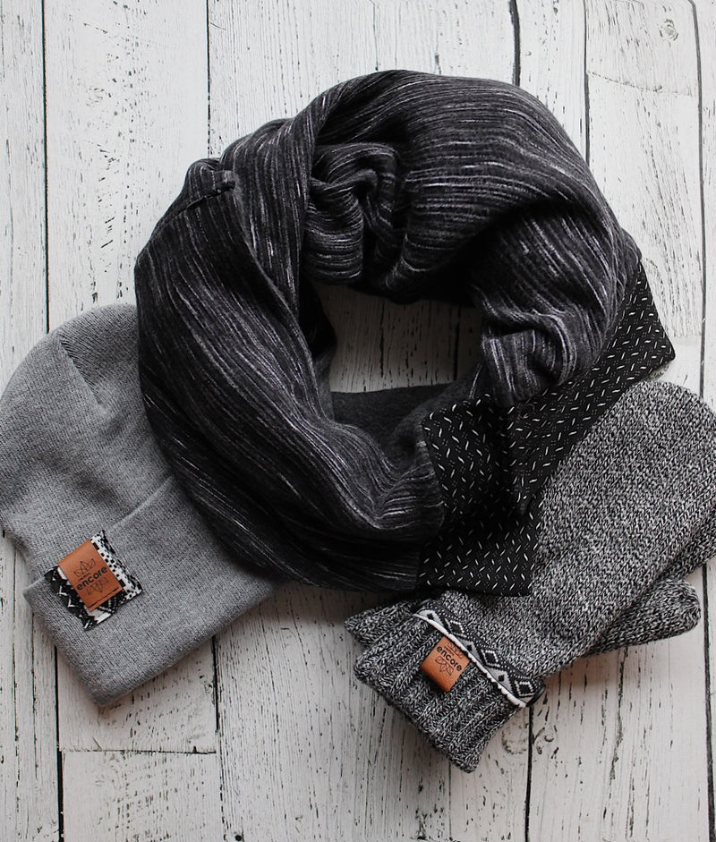 Pocket scarf